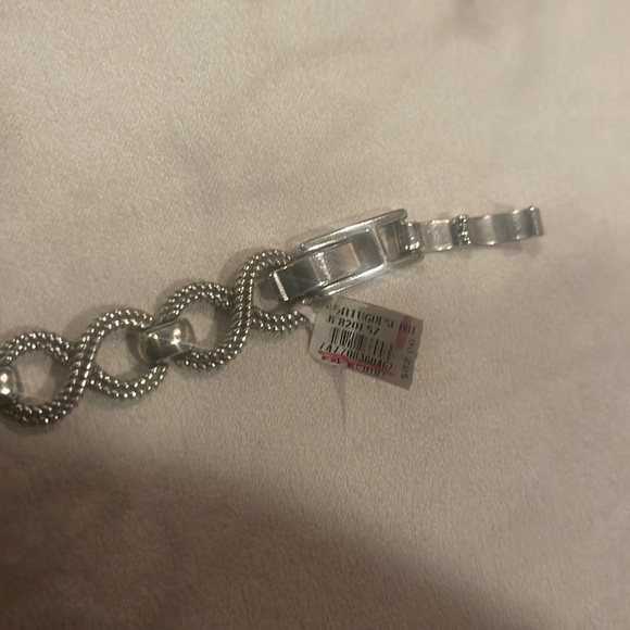 Brighton Portuguese Heart Bracelet - Picture 4 of 4